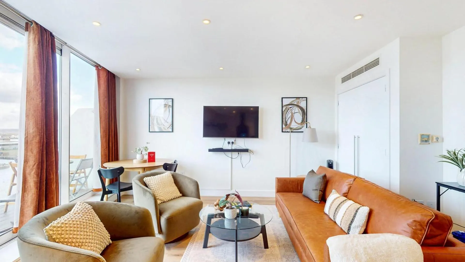 Boho Chic 2Bed Apt-Marina Views Near River Thames Londres